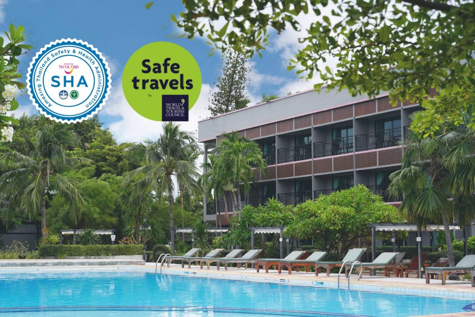 Basaya & Hotel 3*