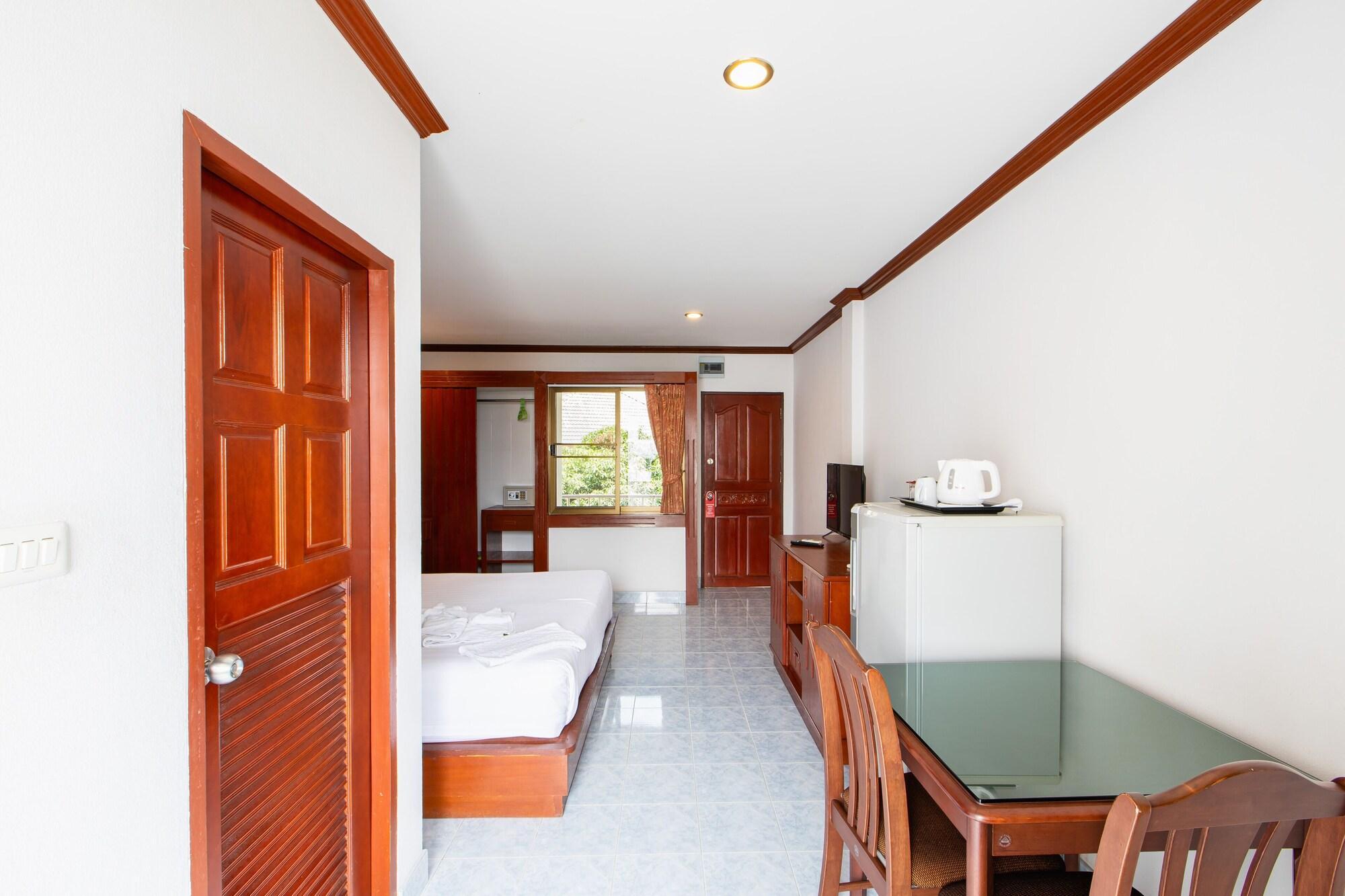 Selina Place โรงแรม