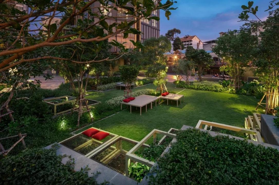 Edge Near Walking Street Apartment Pattaya