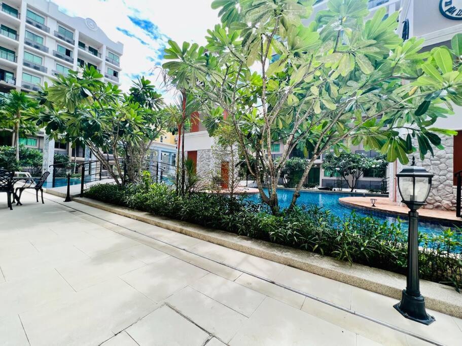 Apartment New 1-br Pool View New Arcadia