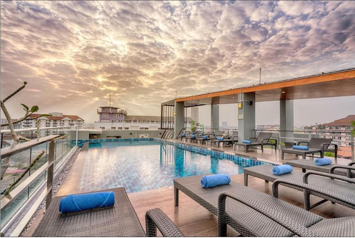 Honey Boutique Hotel