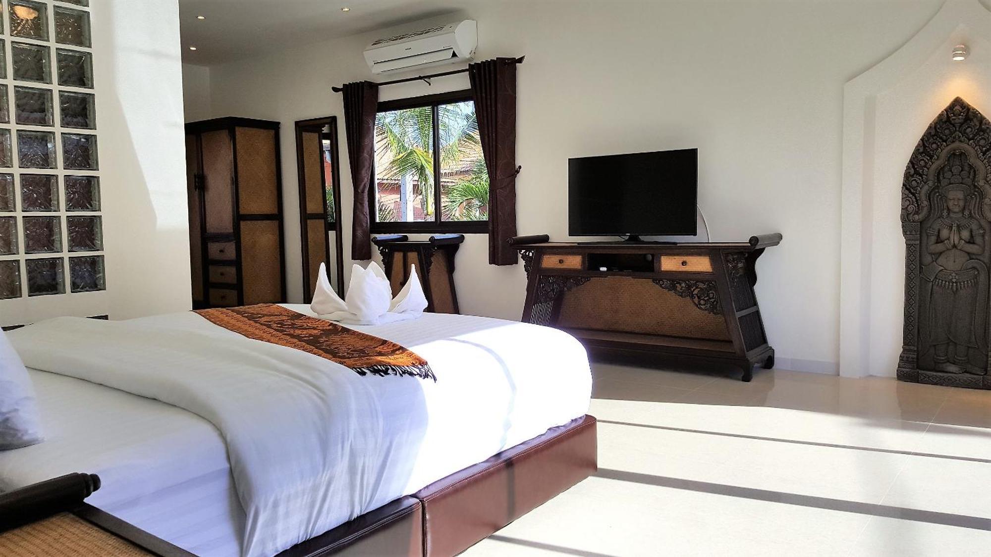 Villa Wowland Luxury Pool Walking Street 6 Bedrooms *