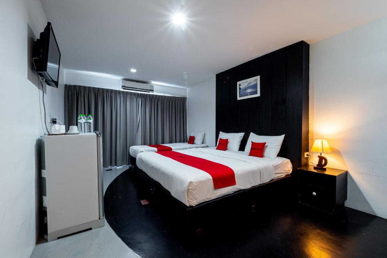 Reddoorz I-talay Hotel Pattaya