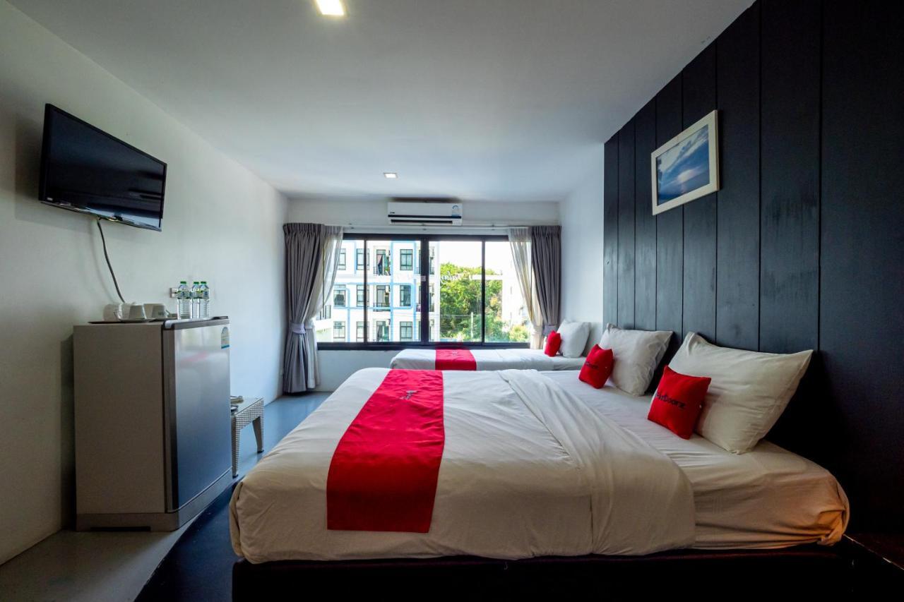 Hotel Reddoorz I-talay