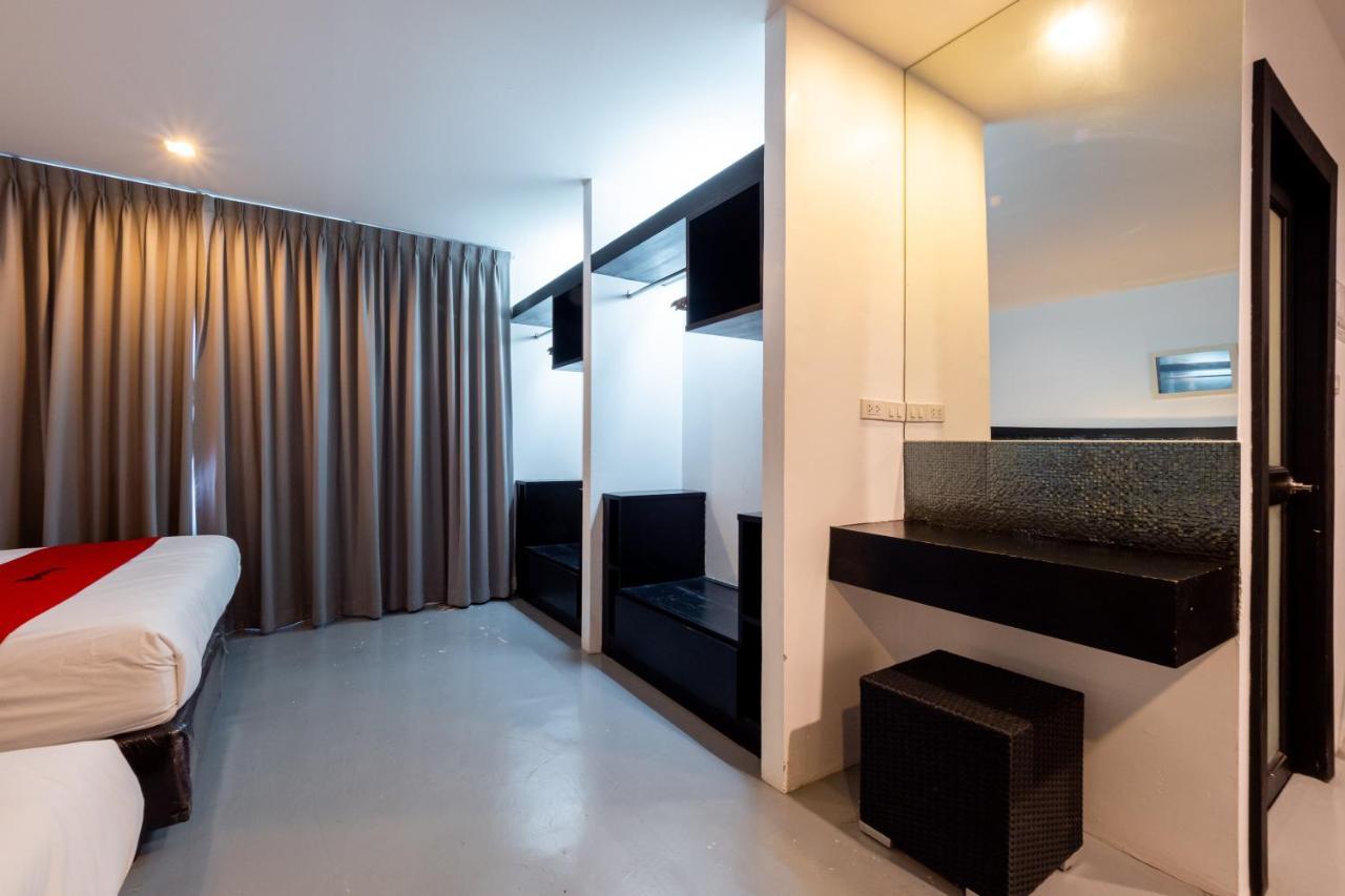 Reddoorz I-talay Hotel