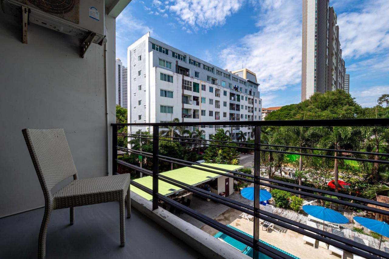 Reddoorz I-talay Hotel 3*