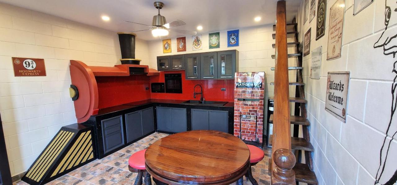 Villa Potterland Luxury Pool Walking Street 6 Bedrooms Pattaya