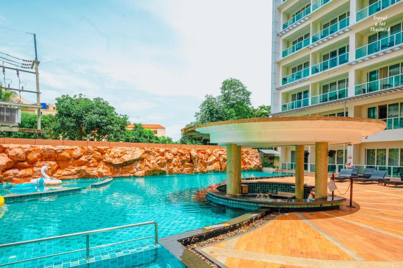 Hotel Centara Nova