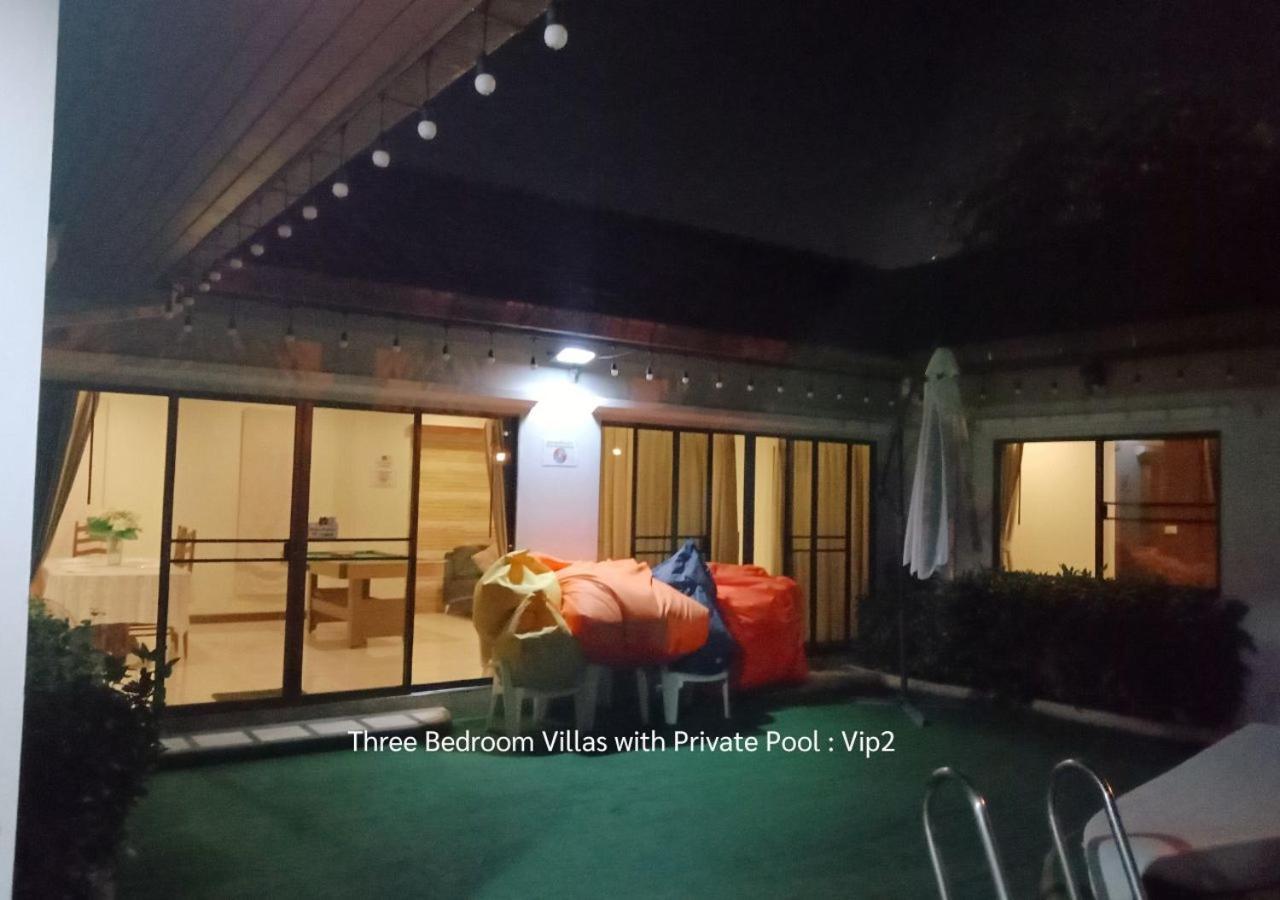 Baronial Pool Villas * Pattaya