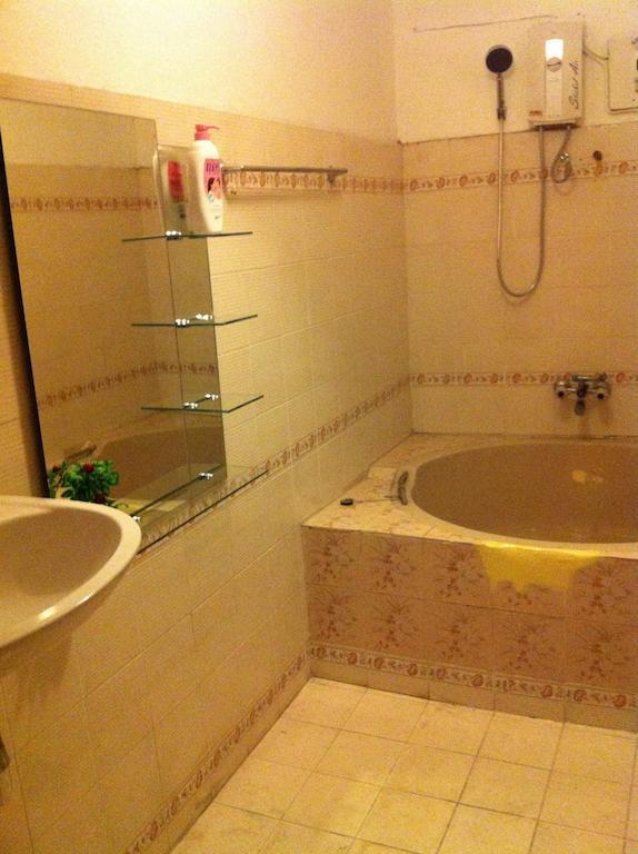 Maxwell Hotel