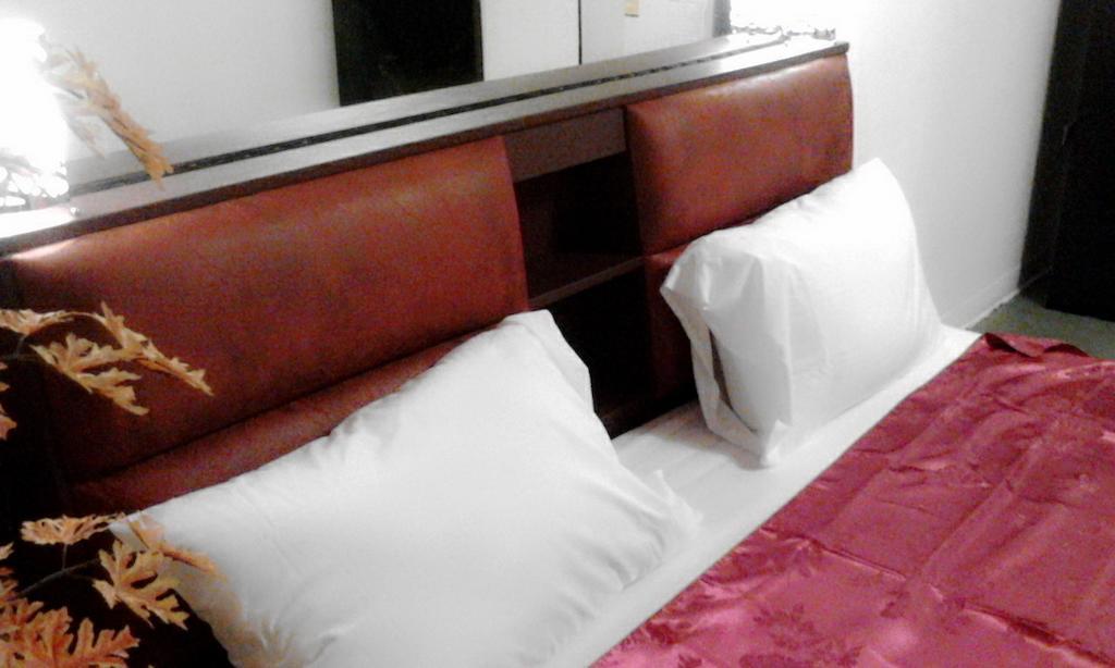 Maxwell Hotel