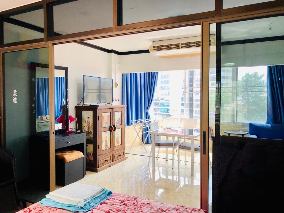 Jomtien Hill Pratamnak Apartment Pattaya