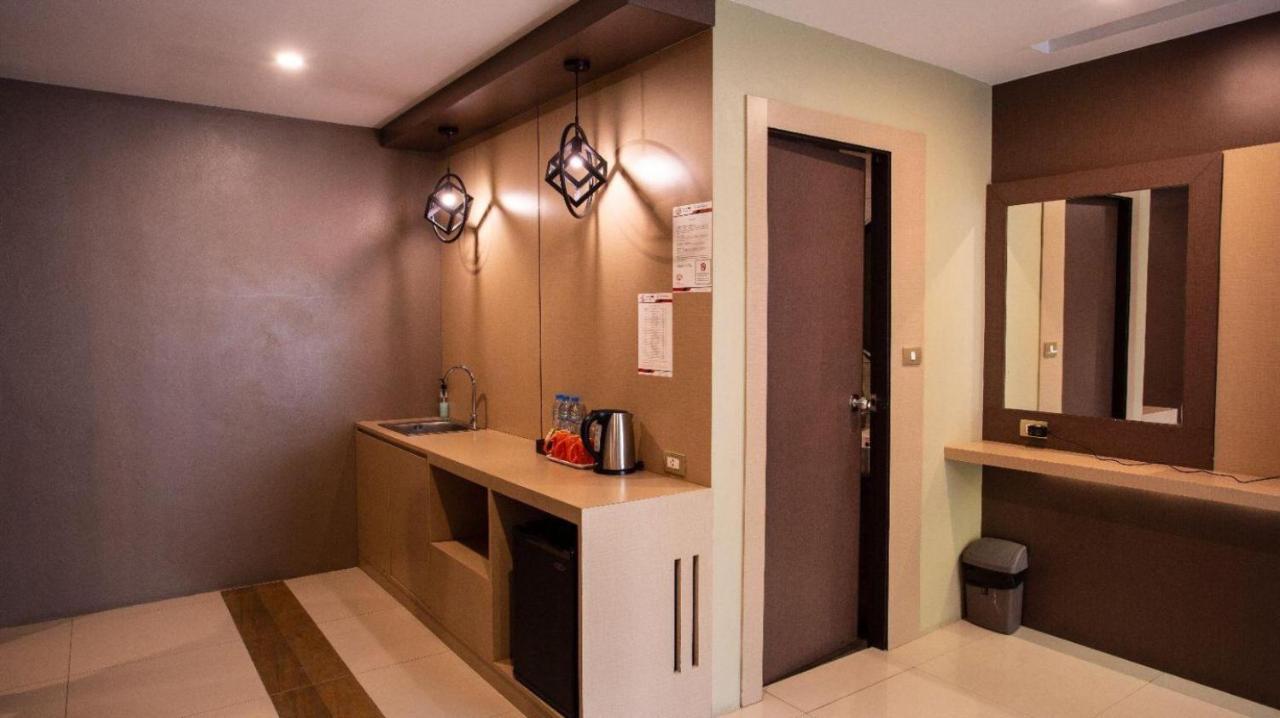 Grande Classic By Goad Avadhess Hospitality 1 Km Walking Street Hotel 3*