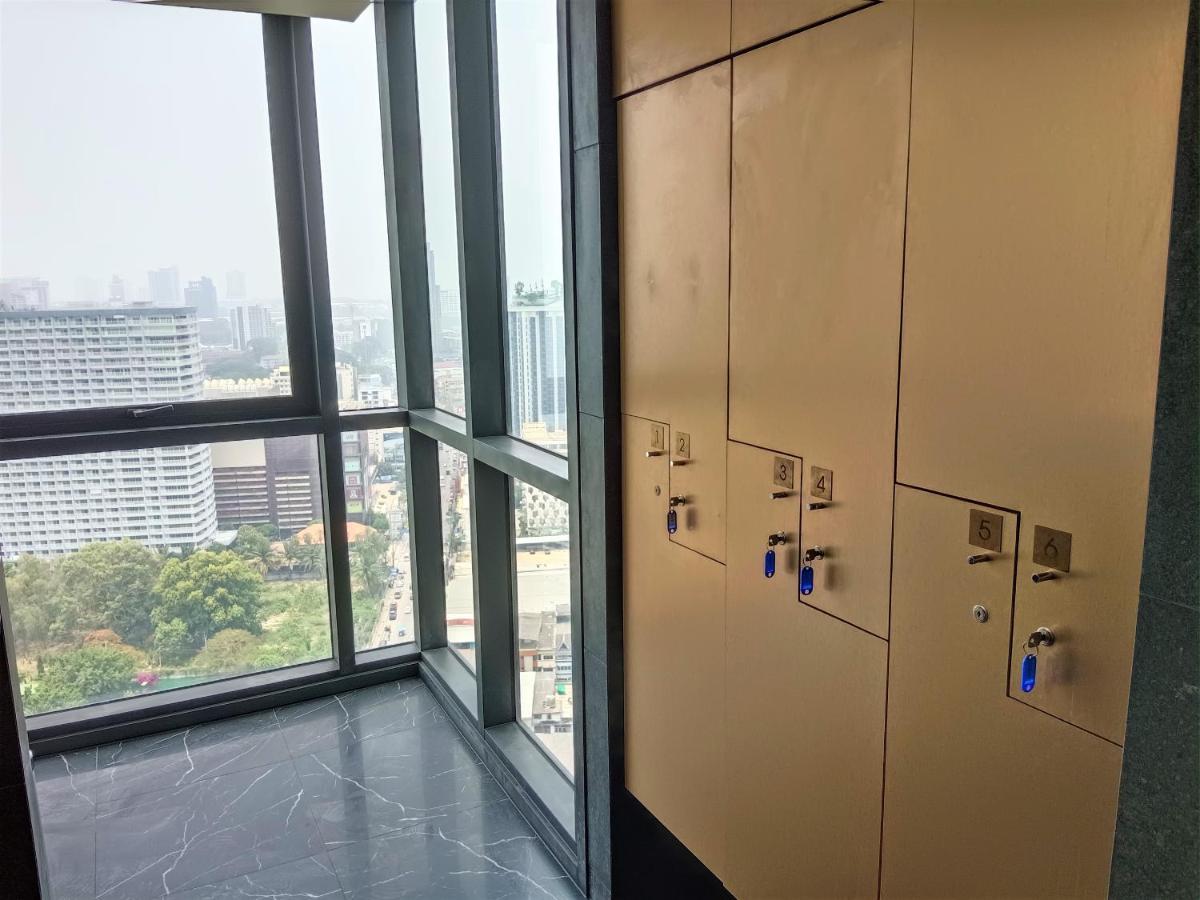 Edge Lux * Pattaya