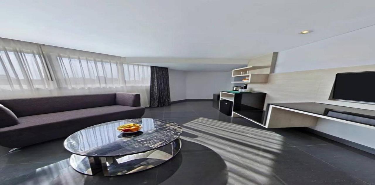 Hotel Nova Express 4*