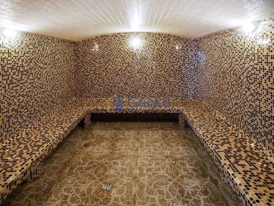 Apartment Large Luxury - Centre - Grand Avenue Residences, Pool View - 716