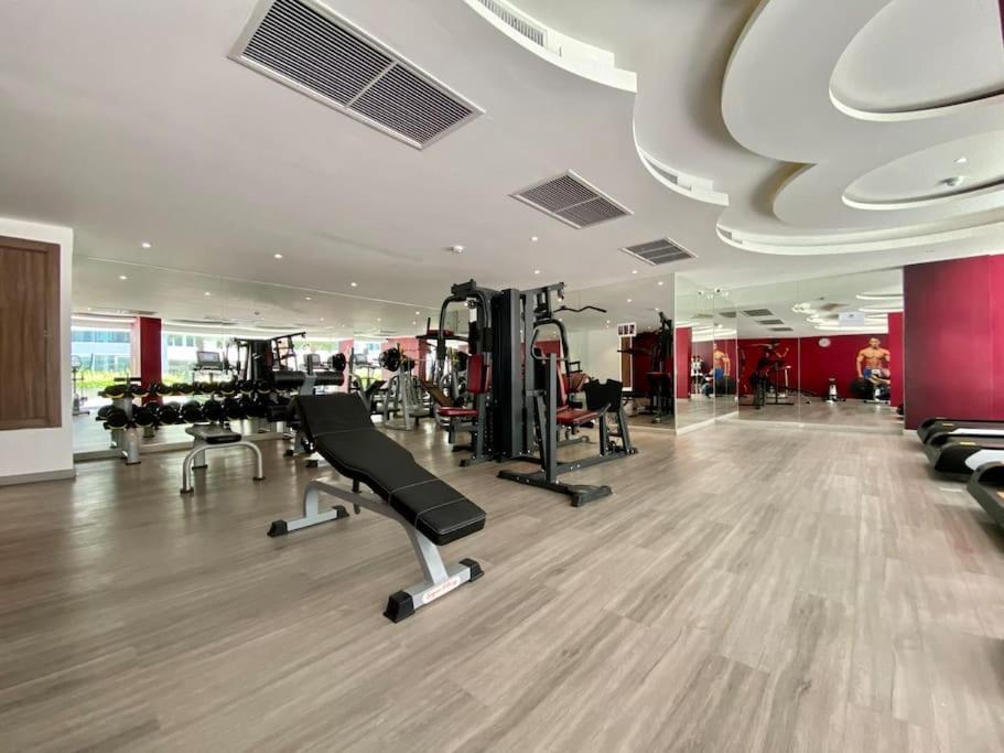 Large Luxury - Centre - Grand Avenue Residences, Pool View - 716 * Pattaya