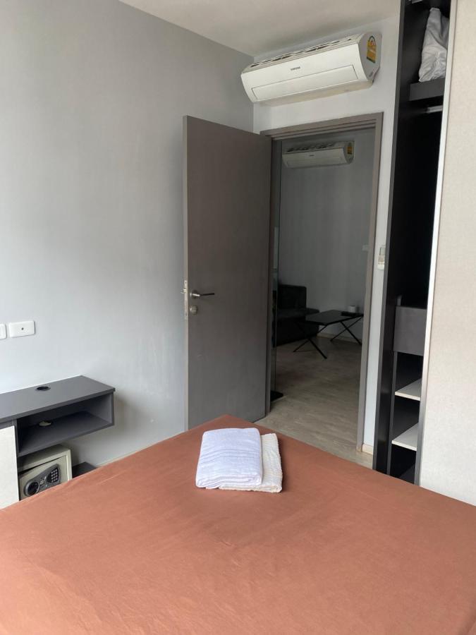 Apartment The Base市中心近海边商场步行街的舒适一卧室公寓 Pattaya