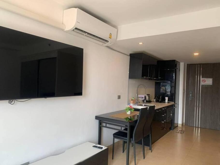 Centara 芭提雅市中心步行街旁豪华公寓 612 Pattaya