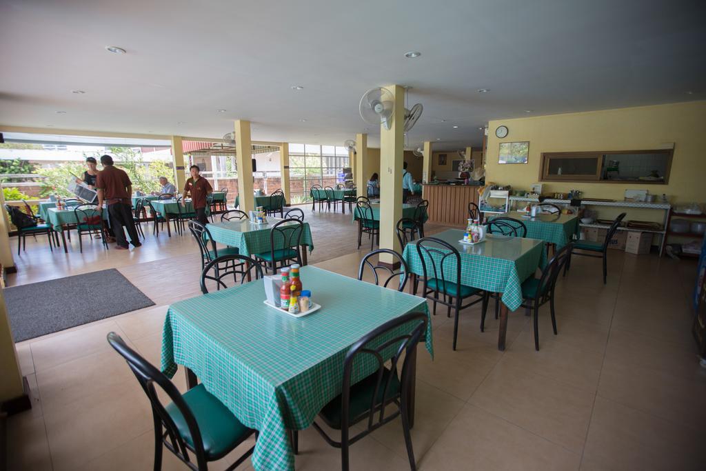 Hotel Twin Palms Pattaya, Sha Extra Certified 3*