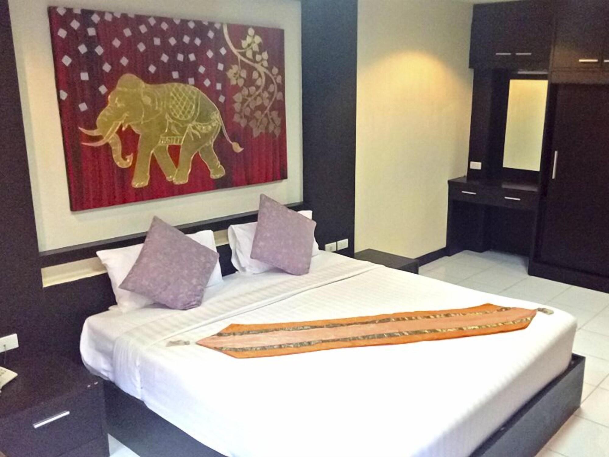 Zip Lounge&apartments 3*