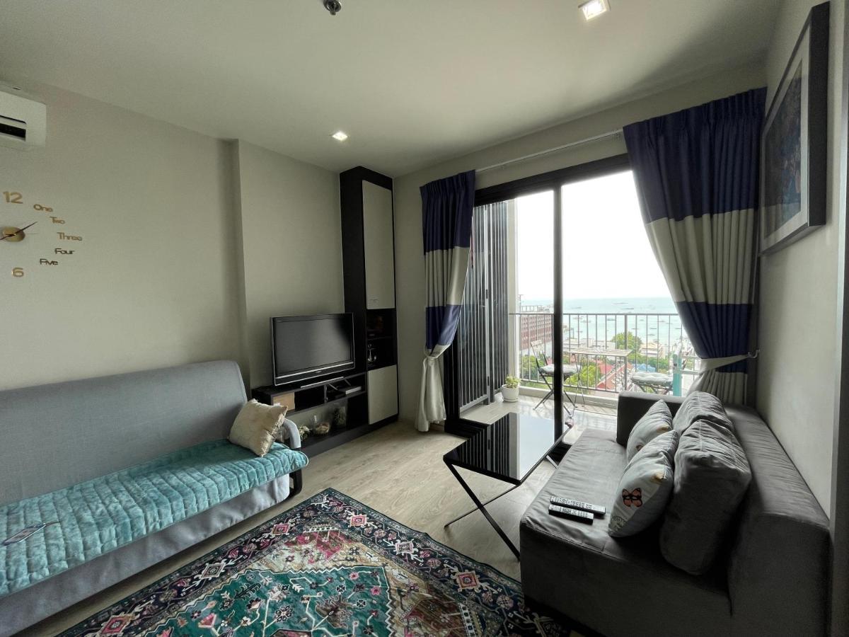The Base Tower Apartment Pattaya