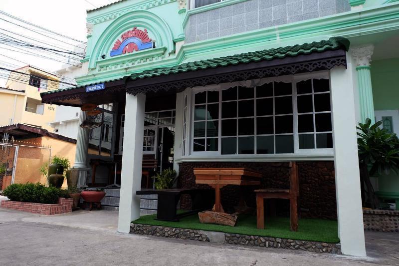 เอ็นเอ็น อพาร์ตเมนท์ 2* Pattaya