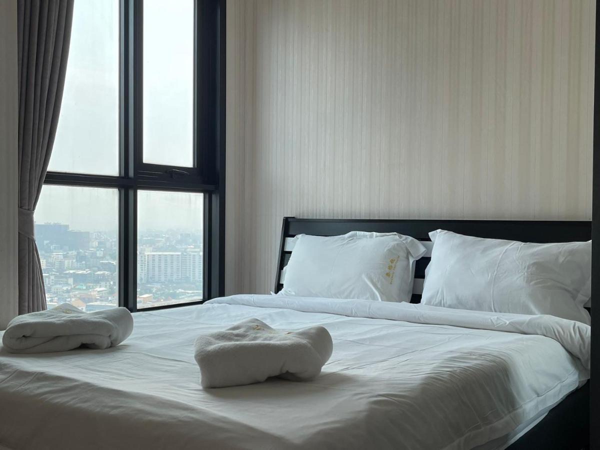 Aparthotel The Base By Adam Pattaya