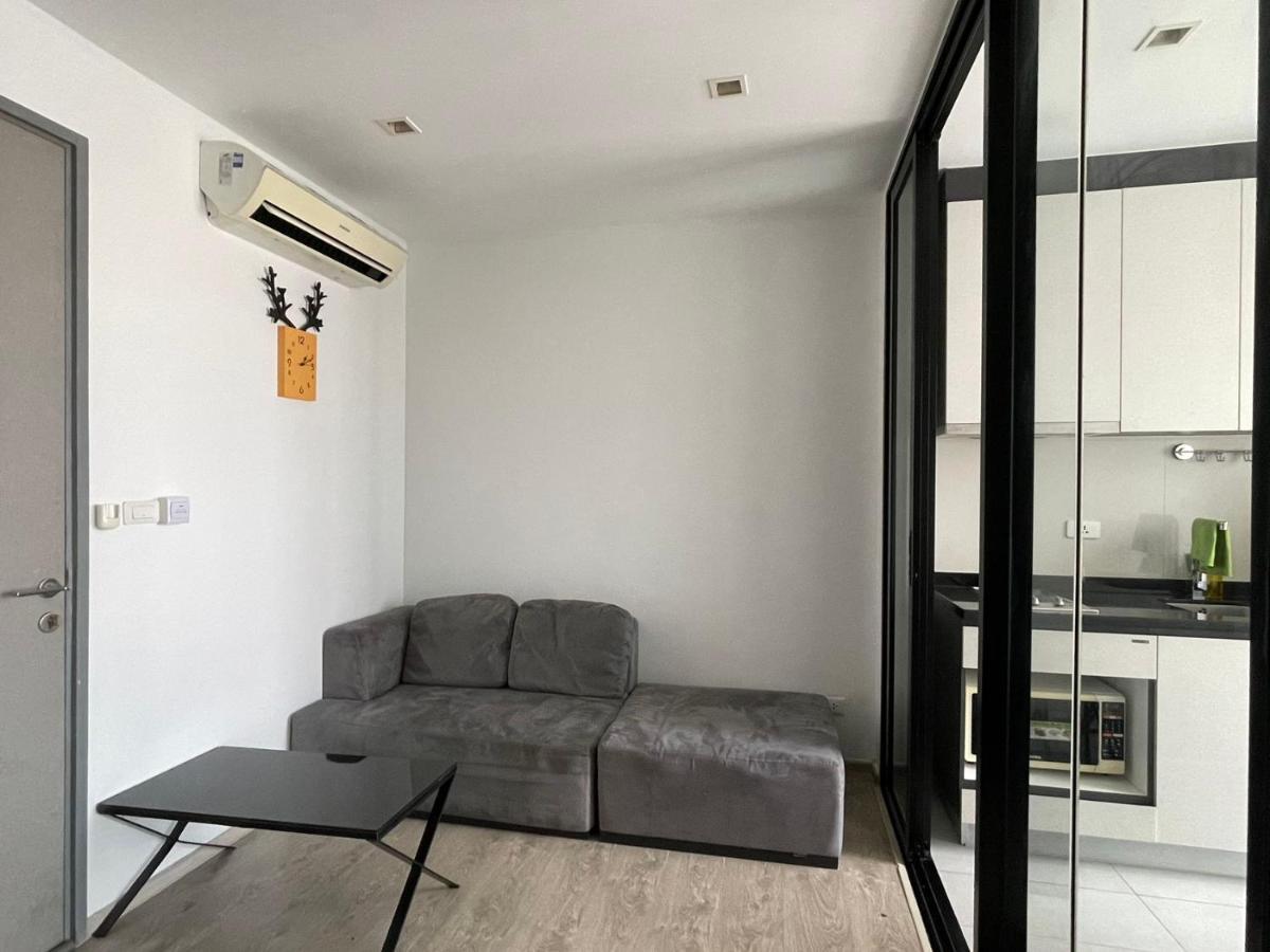 Aparthotel The Base By Adam Pattaya