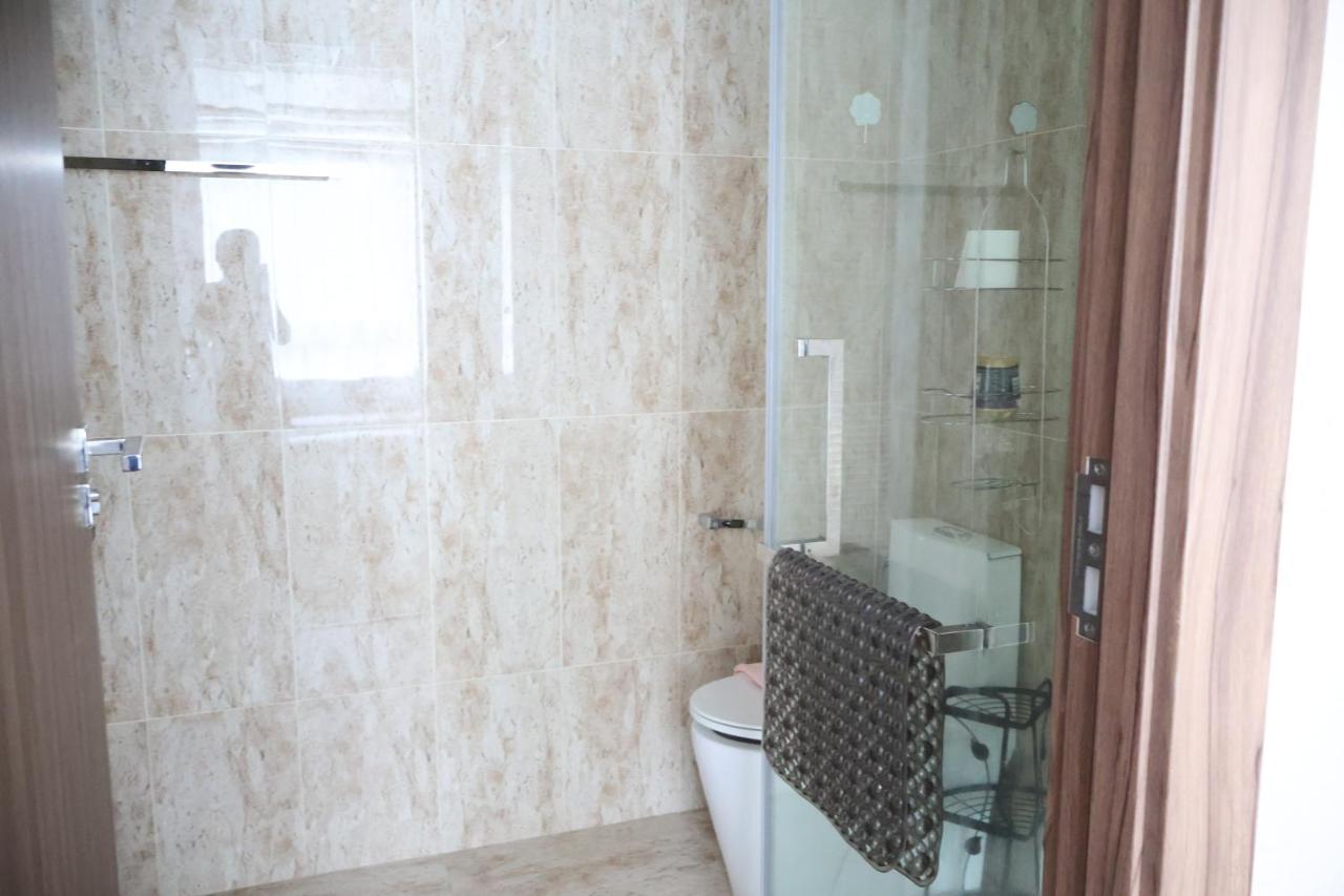 Grand Avenue Soi Boaukow *