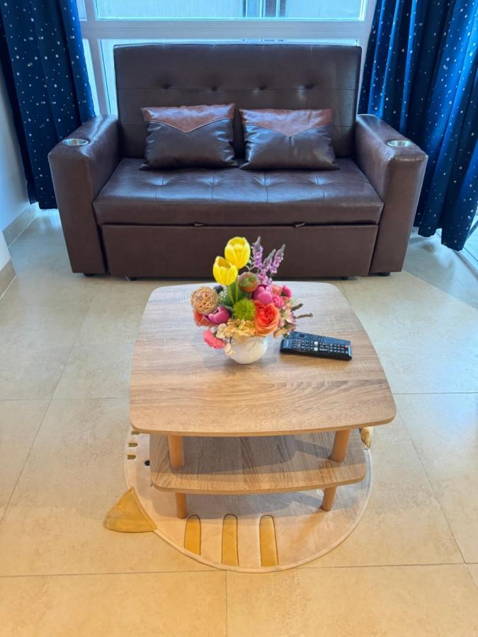 Apartment 芭提雅中心地带 Centara Avenue 一房公寓3楼 紧邻海滩, 酒吧街, 智能电视