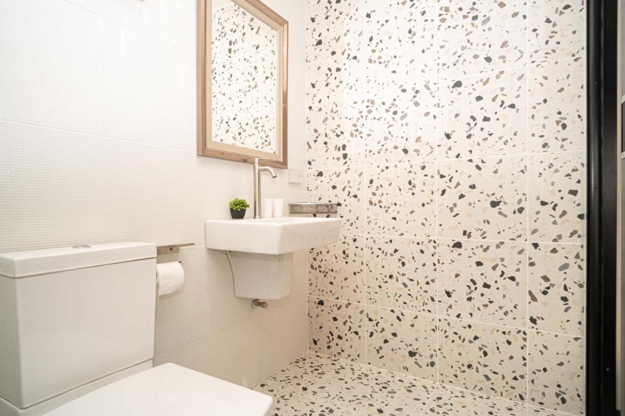 Mohana Pool 4 Bedrooms Near Walking Street * Pattaya