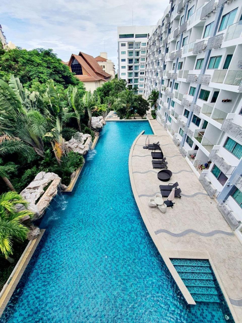 Club Royal อพาร์ทเม้น