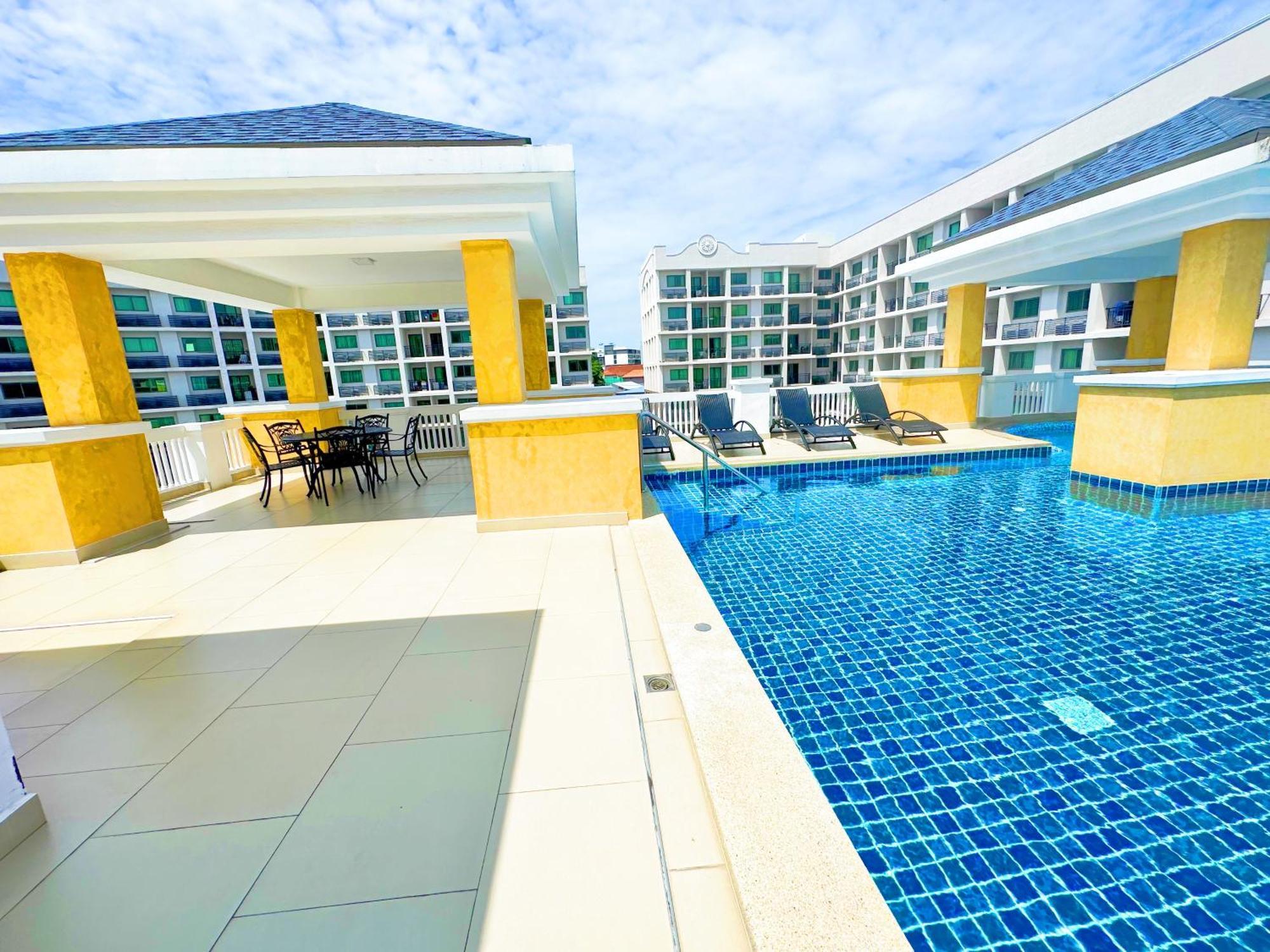 Apartment Arcadia Beach Continental 2 Bedroom Fast Internet Jacuzzi Waterfall Pattaya