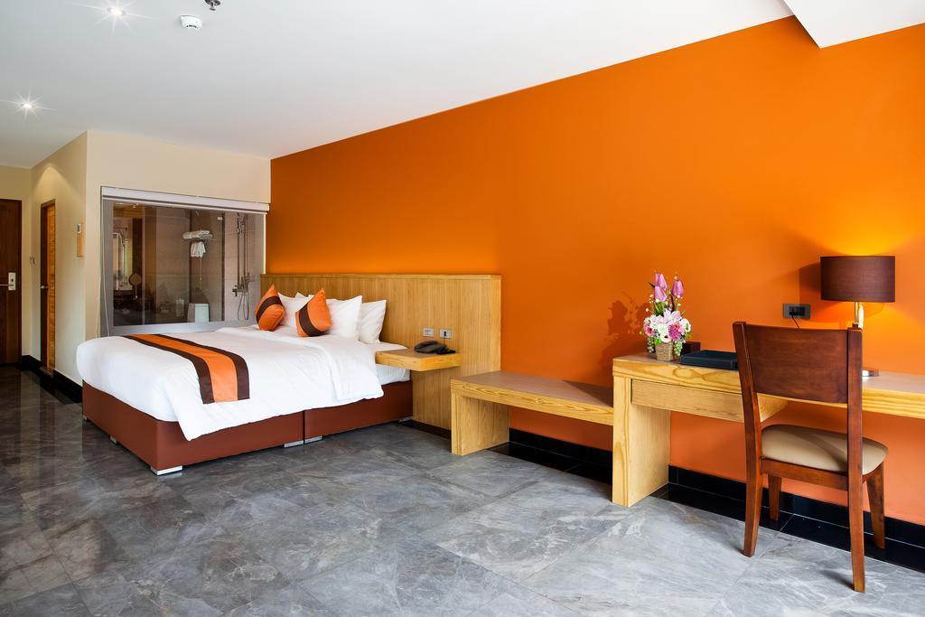 Balihai Bay 4*