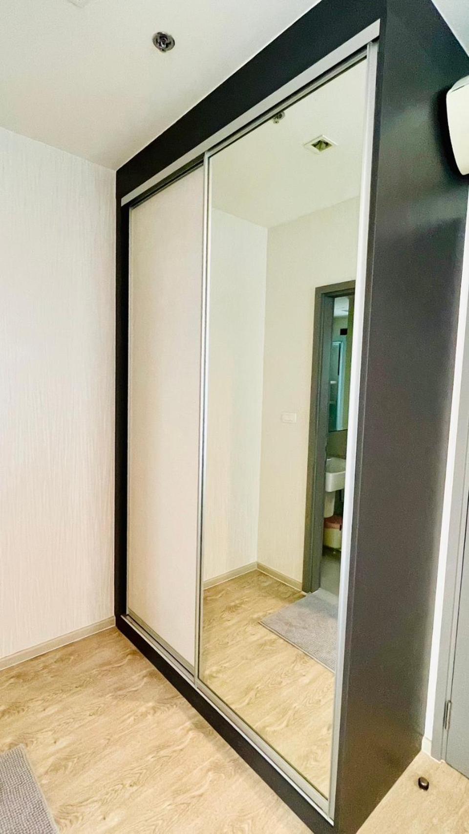 อพาร์ทเม้น The Base 2 Bed 2 Bath By Numam Pattaya