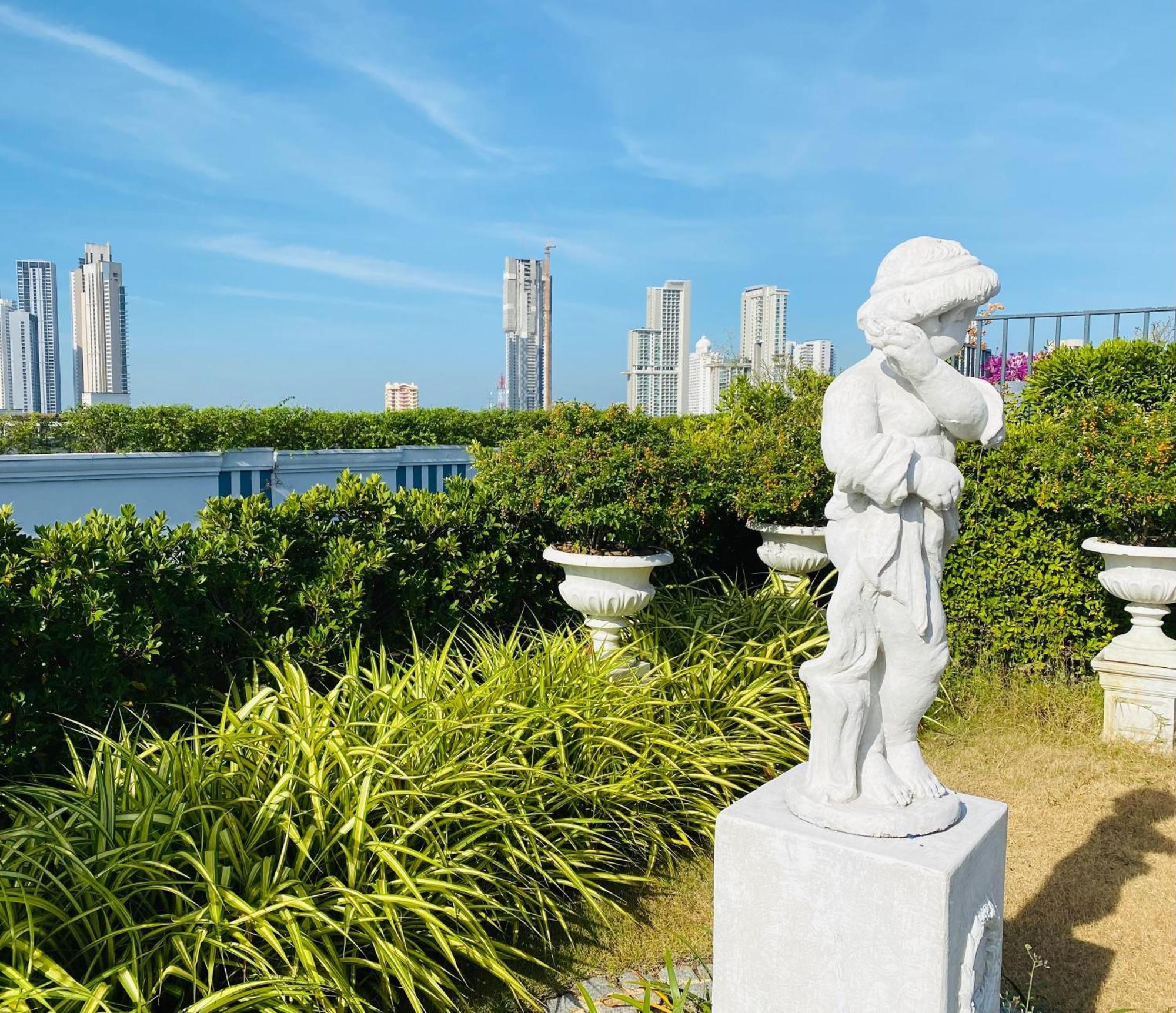 D Eco * Pattaya