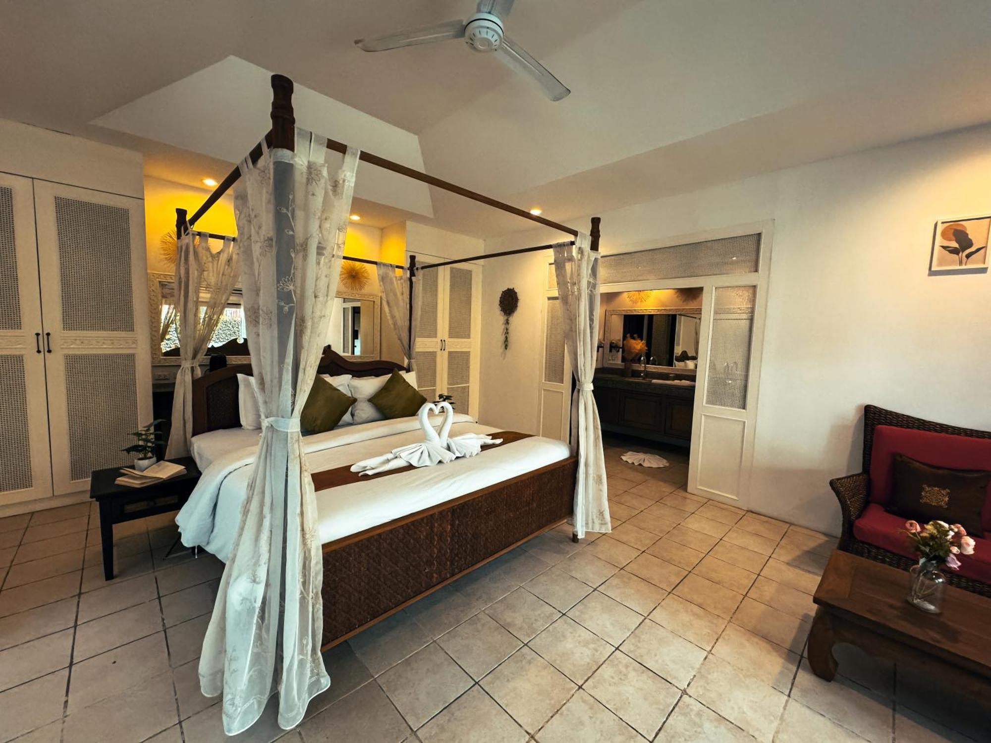 Raya Private Pool * Pattaya