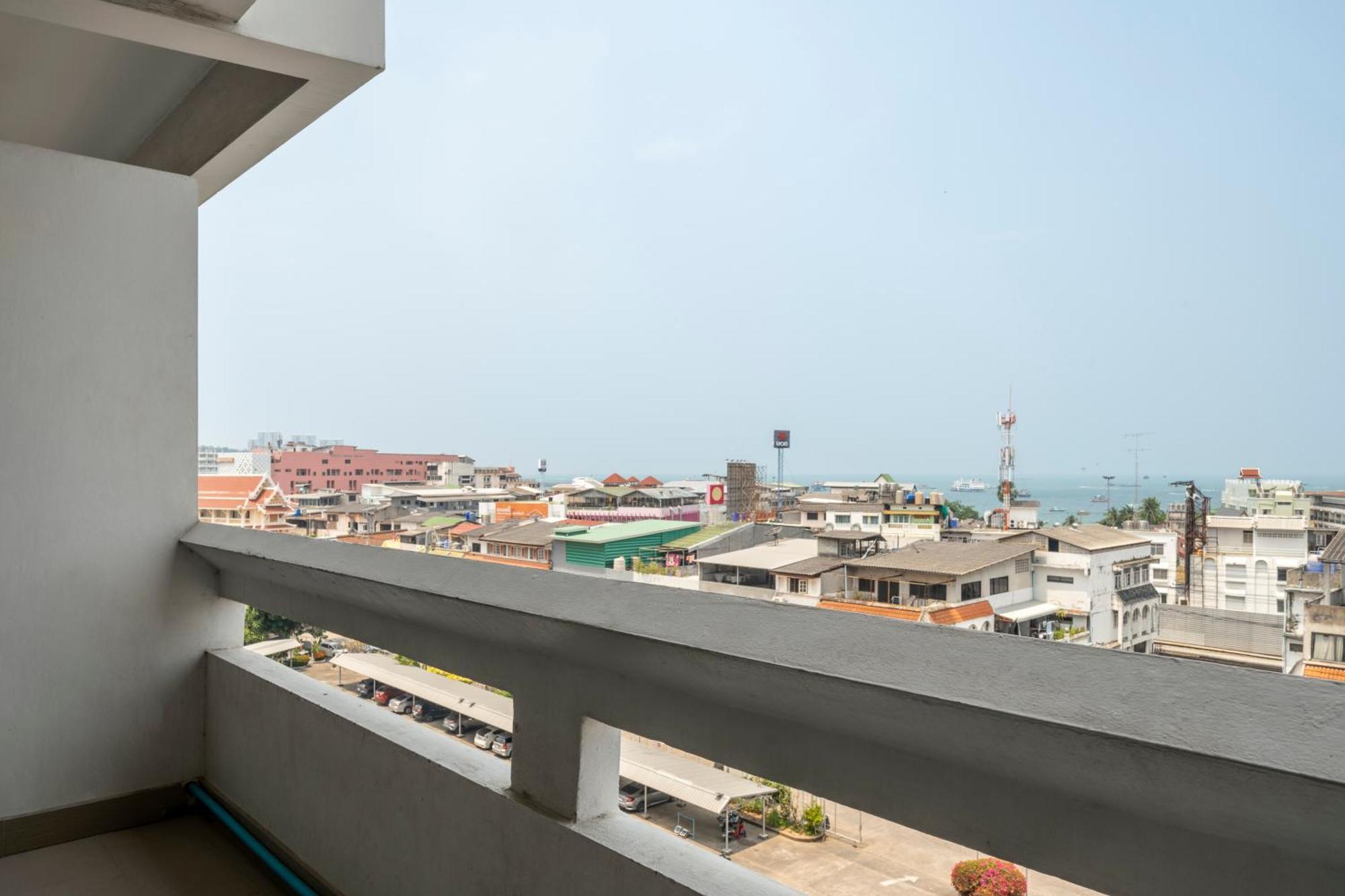 Hotel Welcome Plaza 3*