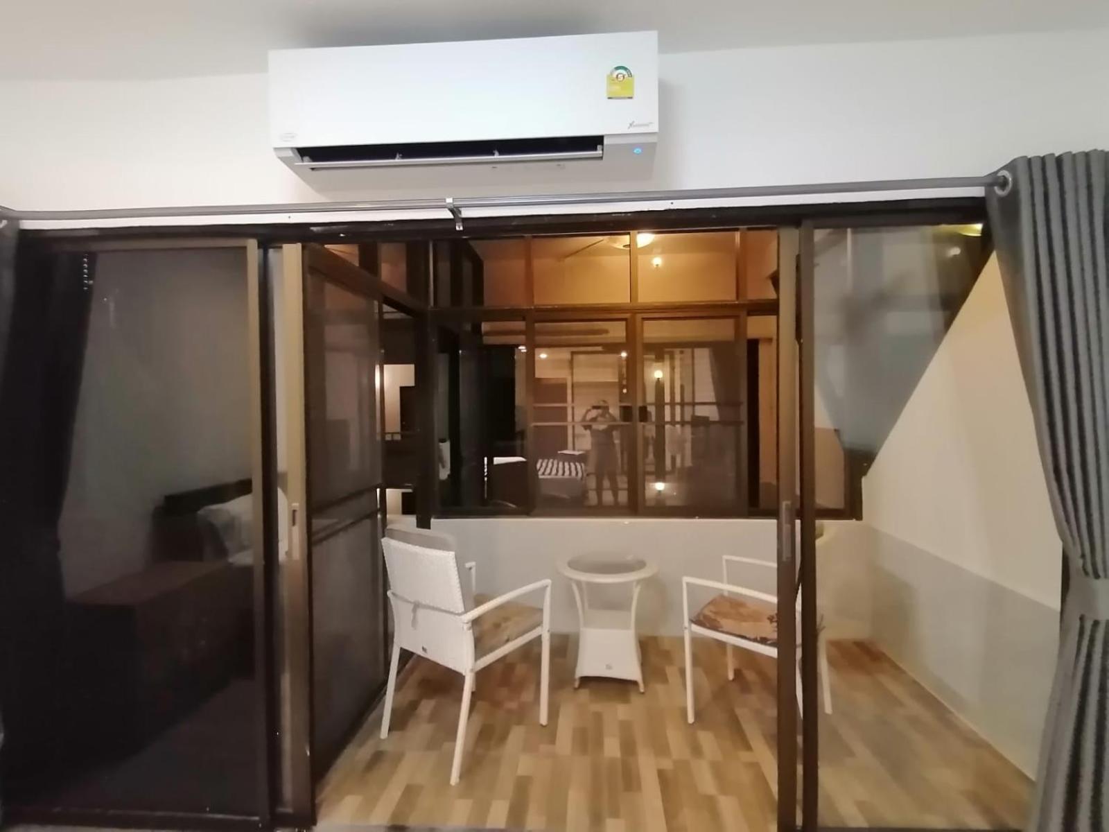 Jomtien Hill Pratamnak Apartment Pattaya