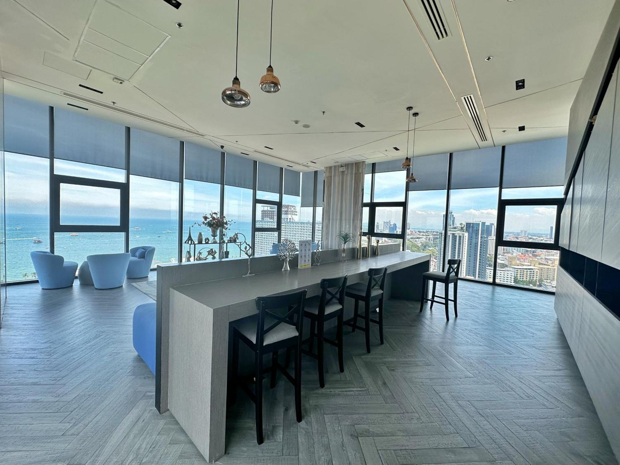 The Base By Wwc Aparthotel Pattaya