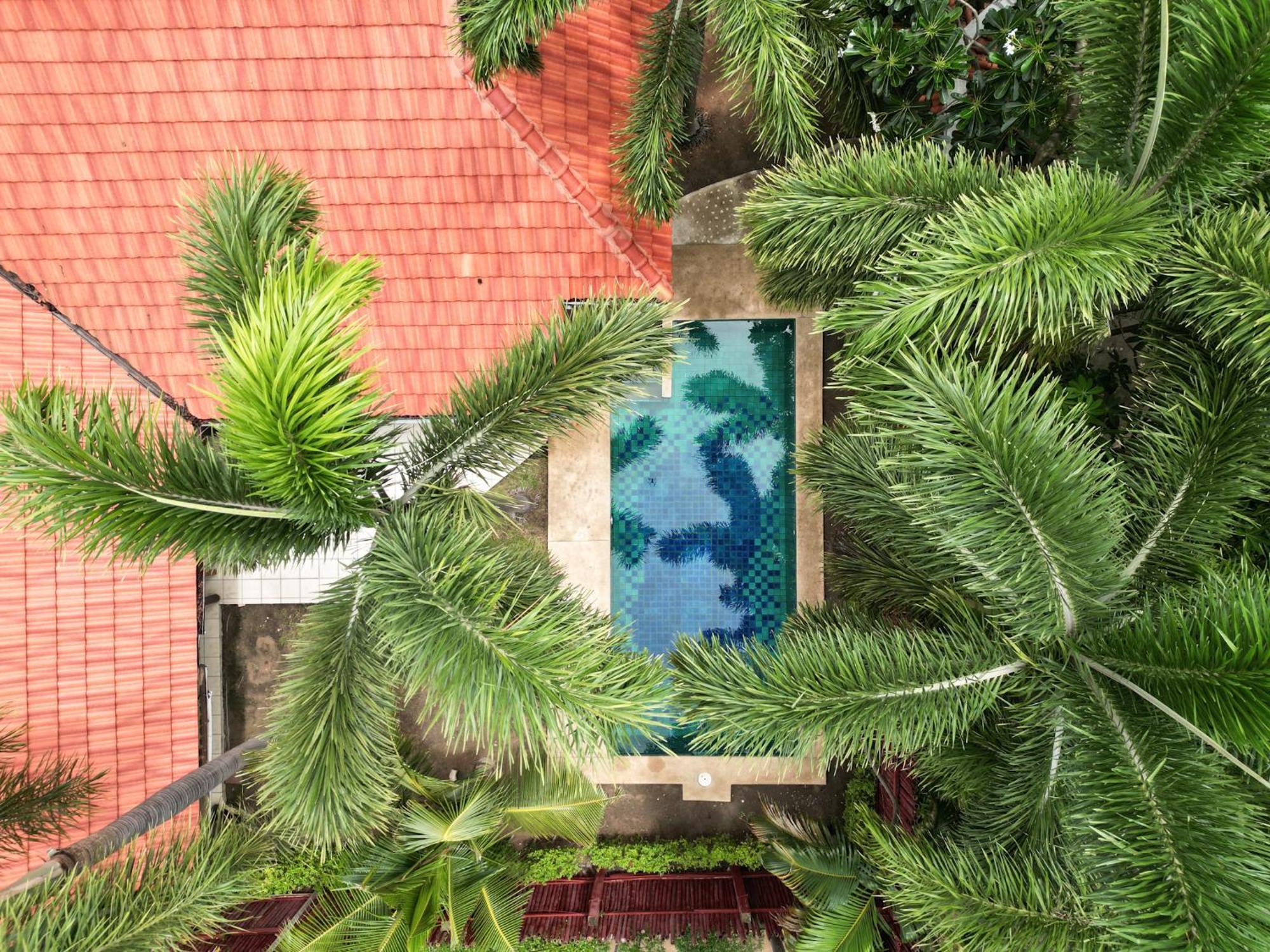 Hotel Raya Private Pool