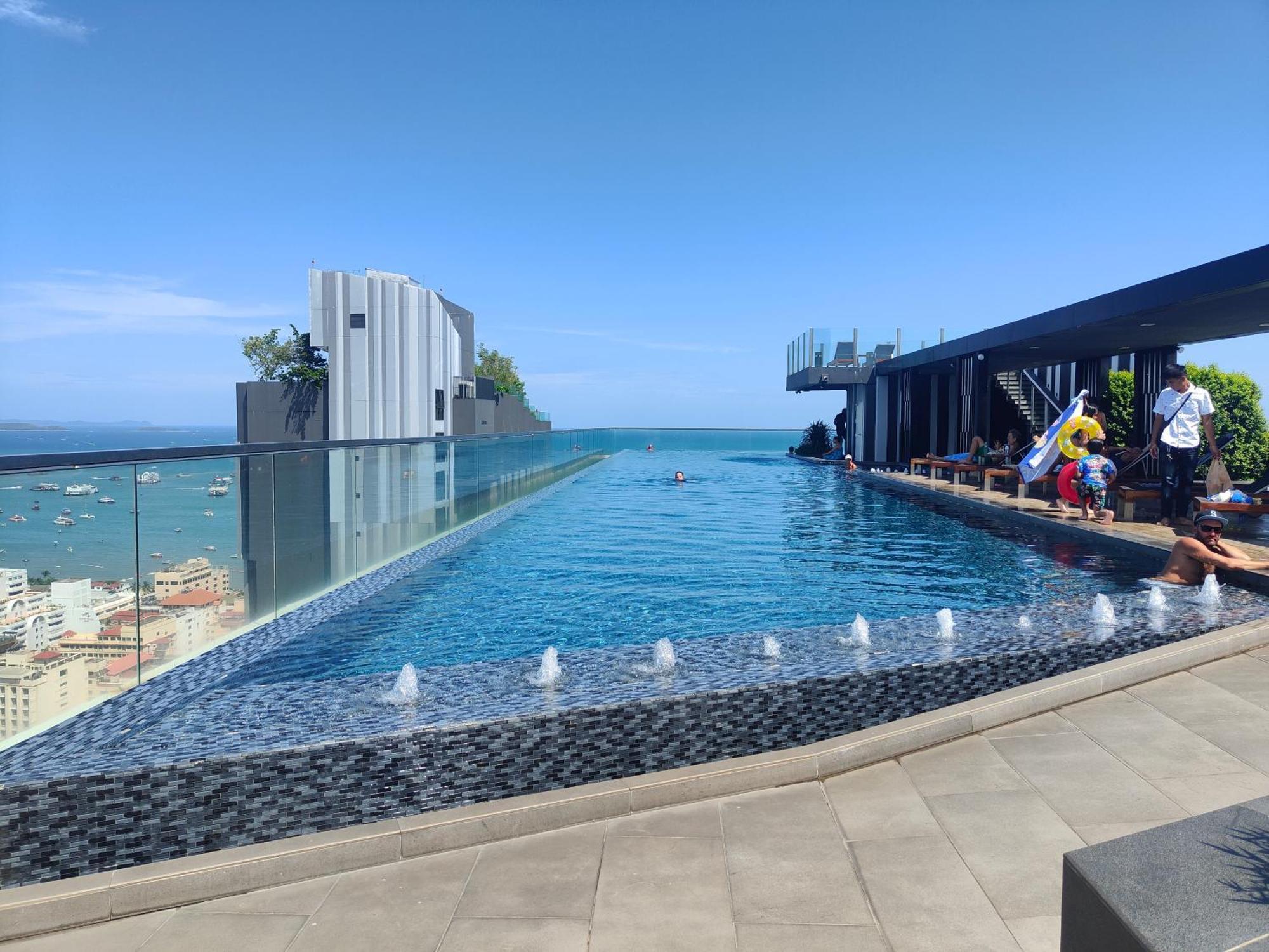 The Base By Platoo Pattaya