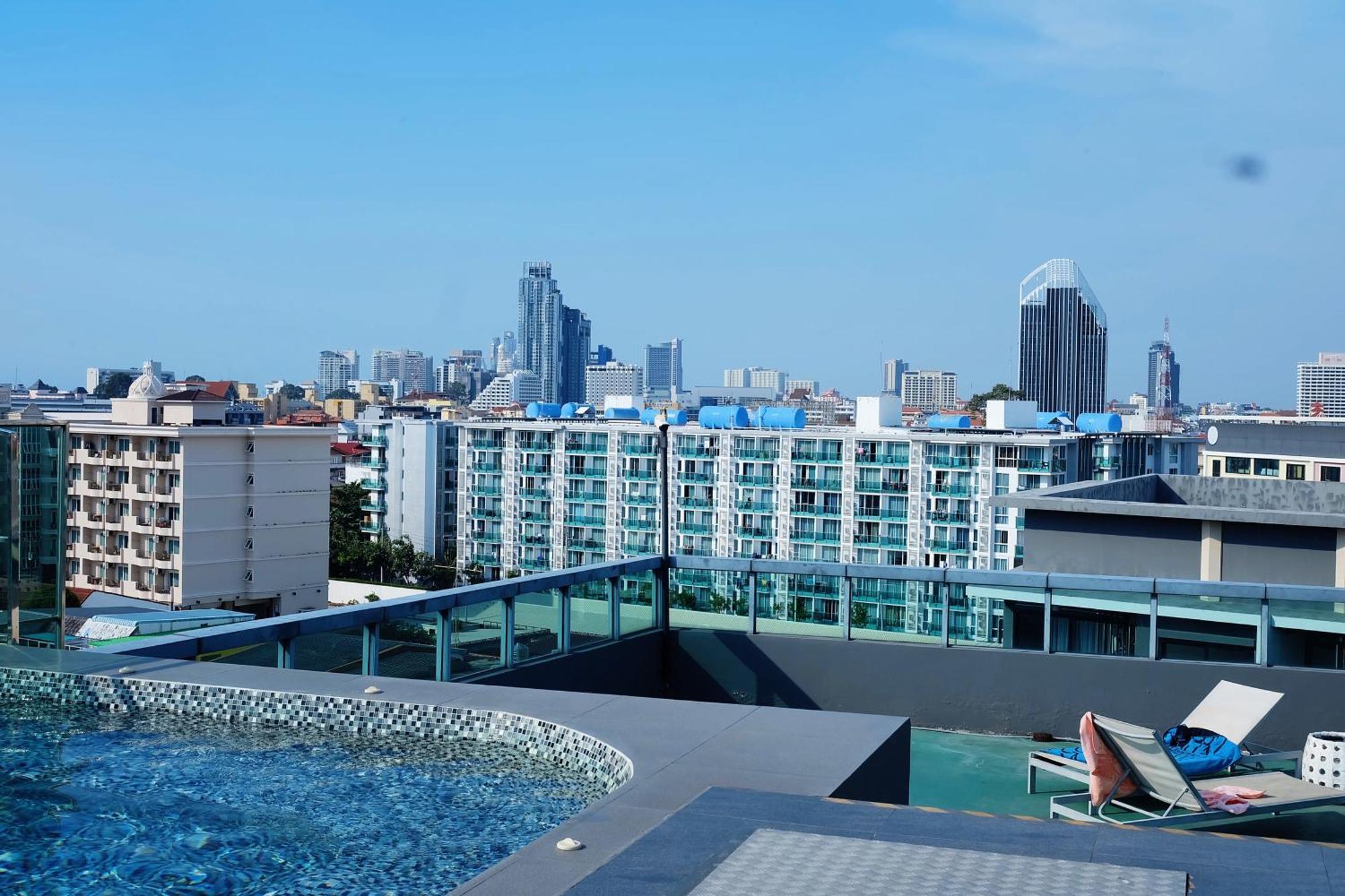 The Urban In Apartment *