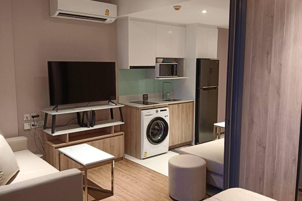 Apartment Once #16