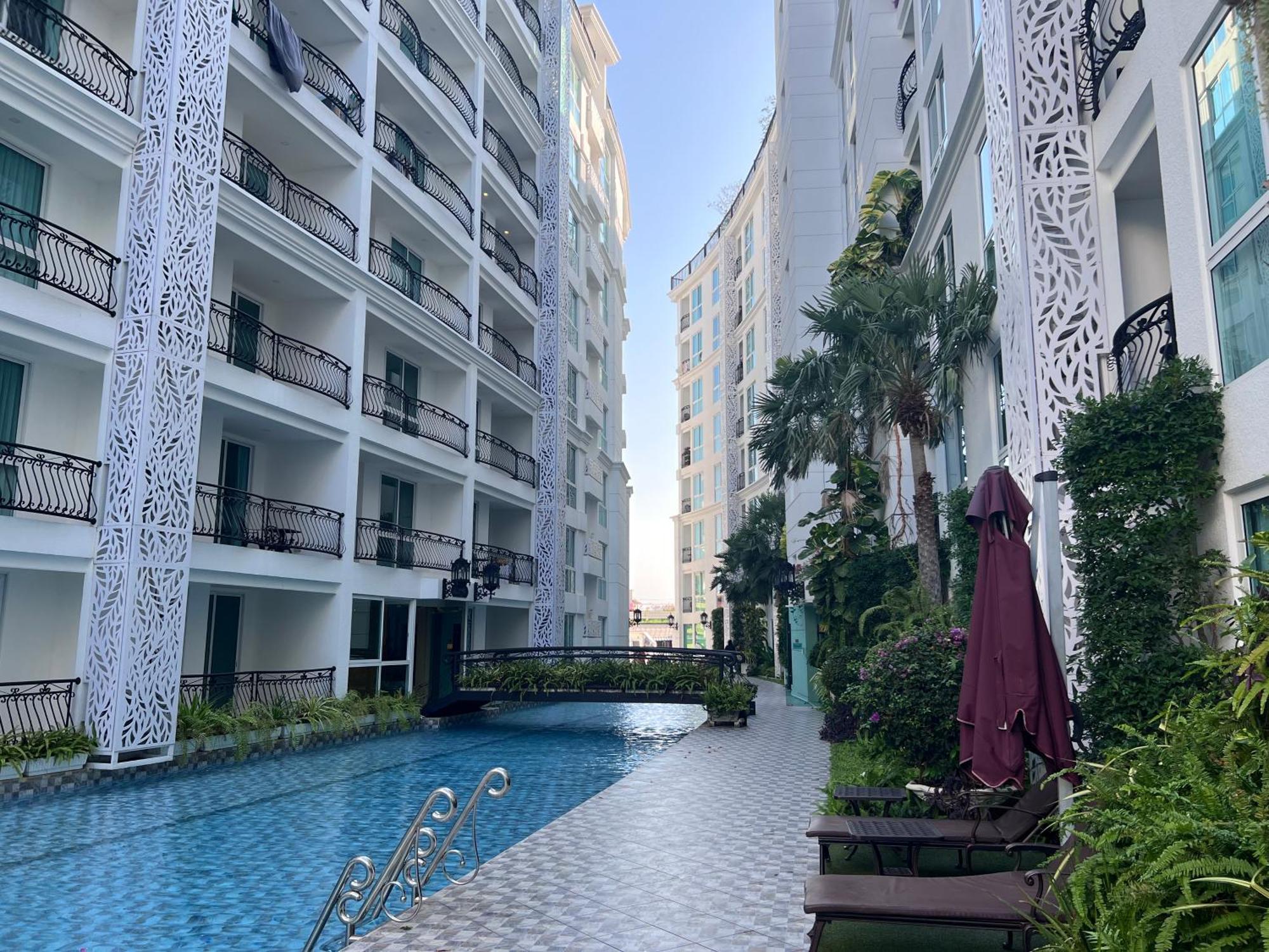 Apartment Downtown Cozy Garden Olympus - Lin Pattaya