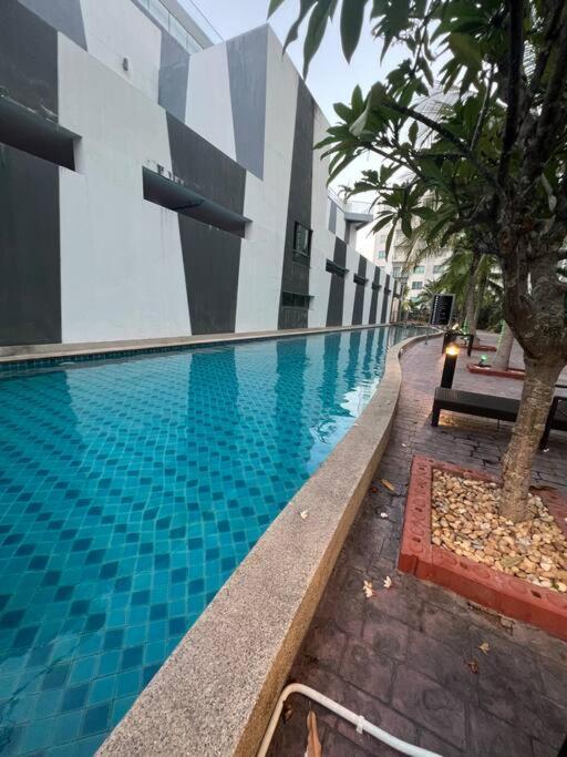 秘狗公寓arcadia C728 Pattaya