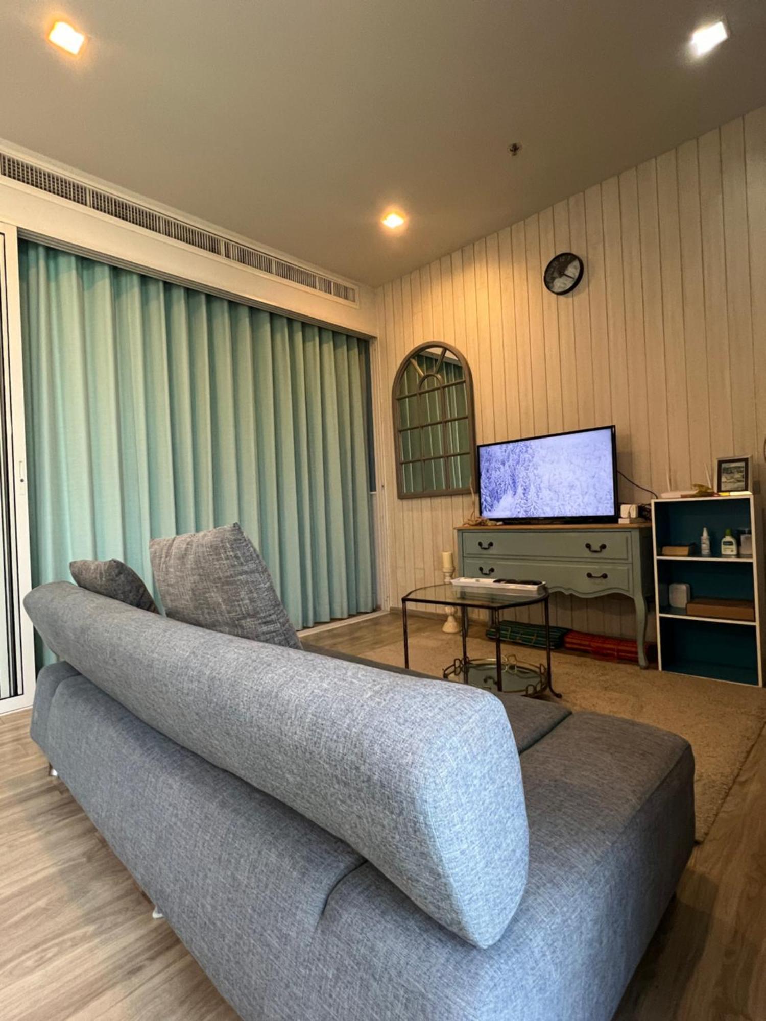 Wong Amat Luxury Condo--private Beach