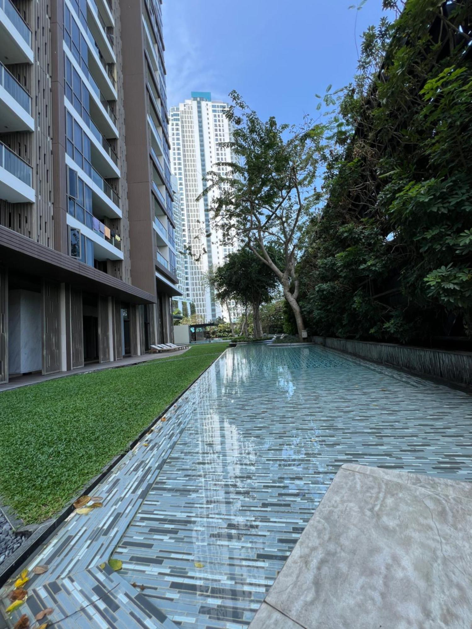 Apartment Wong Amat Luxury Condo--private Beach *