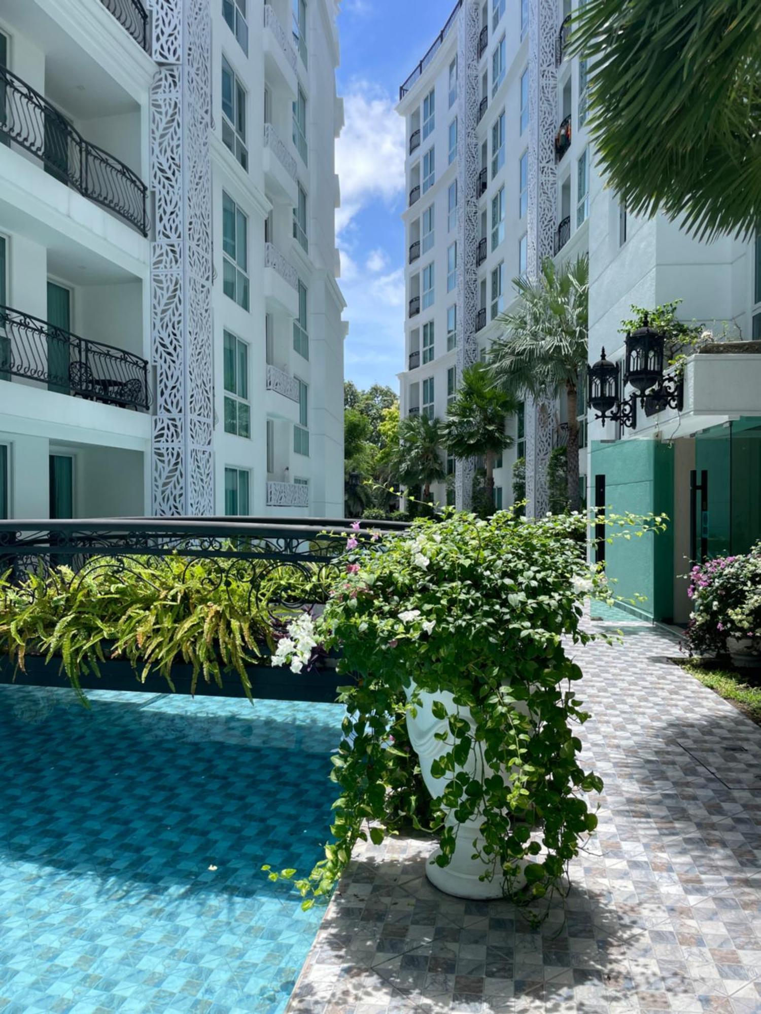 City Garden Olympus Condominium